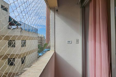 Apartamento para alugar com 70m², 2 quartos e 1 vaga