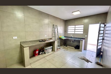 Cozinha de casa à venda com 3 quartos, 220m² em Parque Santo Antonio, Guarulhos