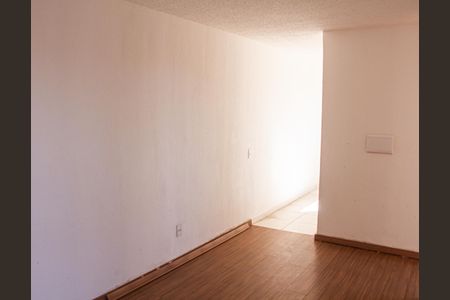Sala de apartamento para alugar com 2 quartos, 50m² em Santa Cruz, Rio de Janeiro