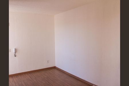 Sala de apartamento para alugar com 2 quartos, 50m² em Santa Cruz, Rio de Janeiro
