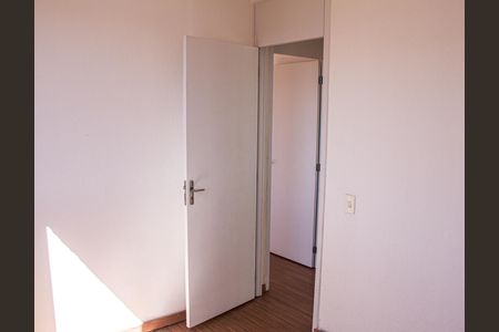 Quarto de apartamento para alugar com 2 quartos, 50m² em Santa Cruz, Rio de Janeiro
