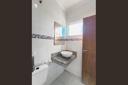 Casa à venda com 250m², 3 quartos e 2 vagas