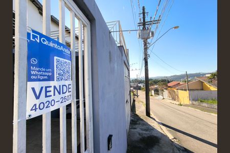 Casa à venda com 250m², 3 quartos e 2 vagas