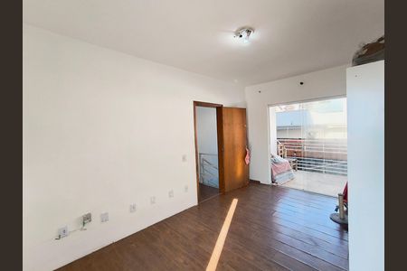Casa à venda com 250m², 3 quartos e 2 vagas