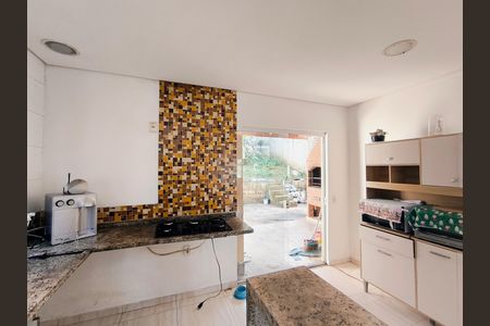 Casa à venda com 250m², 3 quartos e 2 vagas