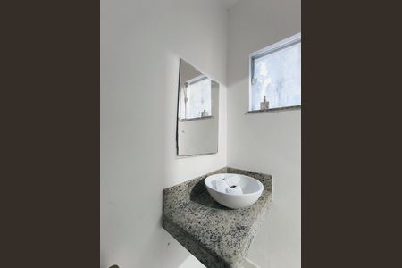 Casa à venda com 250m², 3 quartos e 2 vagas
