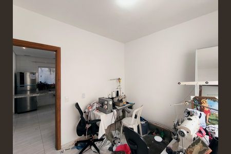 Casa à venda com 250m², 3 quartos e 2 vagas