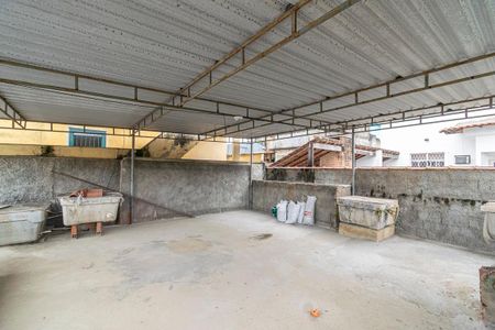 Casa para alugar com 35m², 1 quarto e sem vaga Casa para alugar com 35m², 1 quarto e sem vagaTerraço