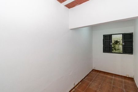 Casa para alugar com 35m², 1 quarto e sem vaga Casa para alugar com 35m², 1 quarto e sem vagaSuíte