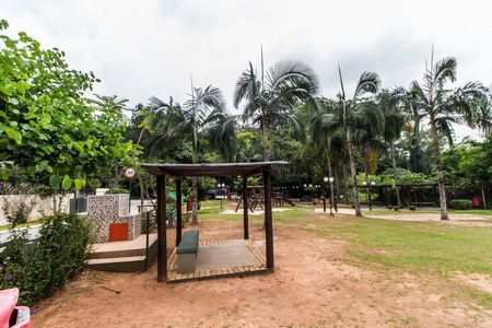 Casa de condomínio à venda com 600m², 4 quartos e 4 vagas Casa de condomínio à venda com 600m², 4 quartos e 4 vagasÁrea comum - Playground