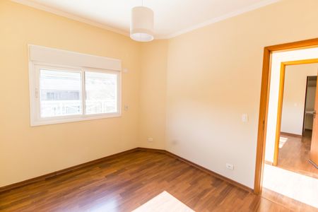 Casa de condomínio à venda com 600m², 4 quartos e 4 vagas Casa de condomínio à venda com 600m², 4 quartos e 4 vagasSuíte 3