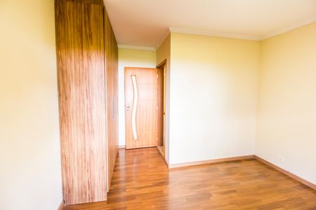 Casa de condomínio à venda com 600m², 4 quartos e 4 vagas Casa de condomínio à venda com 600m², 4 quartos e 4 vagasSuíte 4