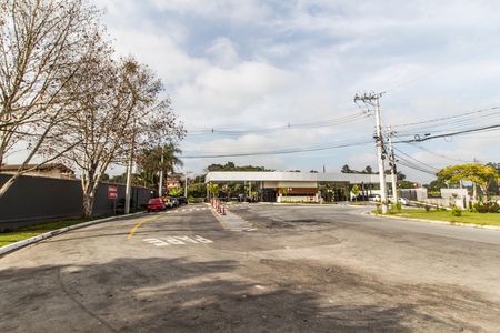 Casa de condomínio à venda com 600m², 4 quartos e 4 vagas Casa de condomínio à venda com 600m², 4 quartos e 4 vagasVista da Rua