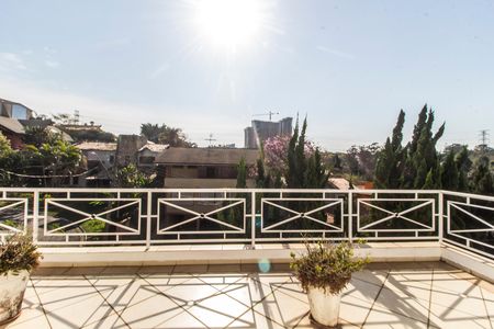 Varanda de casa de condomínio à venda com 4 quartos, 600m² em Jardim do Golf I, Barueri