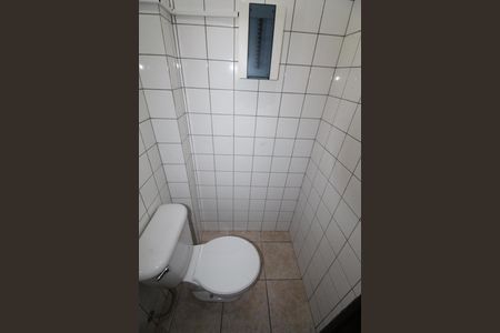 Banheiro 2 de casa para alugar com 1 quarto, 90m² em Jardim Esplanada, São José dos Campos