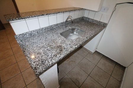 Cozinha de casa para alugar com 1 quarto, 90m² em Jardim Esplanada, São José dos Campos