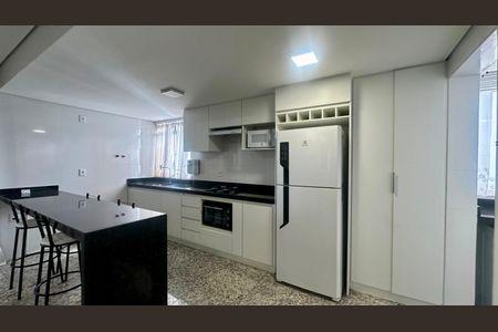 Apartamento à venda com 57m², 1 quarto e 2 vagas Apartamento à venda com 57m², 1 quarto e 2 vagasCozinha