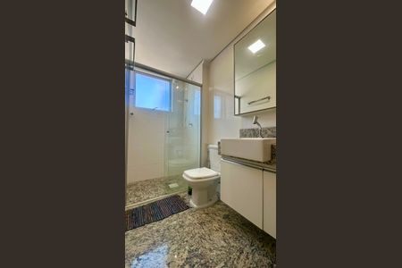 Apartamento à venda com 57m², 1 quarto e 2 vagas Apartamento à venda com 57m², 1 quarto e 2 vagasBanheiro