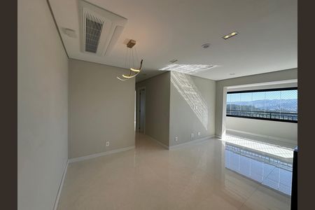 Apartamento à venda com 80m², 3 quartos e 2 vagas Apartamento à venda com 80m², 3 quartos e 2 vagasSala