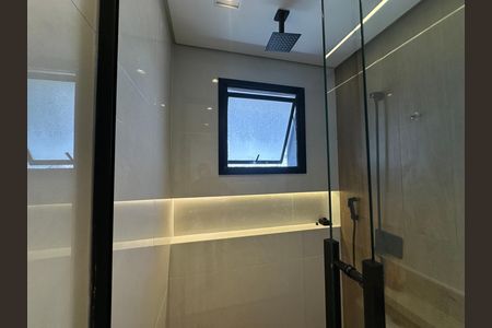 Apartamento à venda com 80m², 3 quartos e 2 vagas Apartamento à venda com 80m², 3 quartos e 2 vagasBanheiro da Suíte