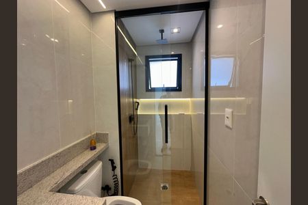 Apartamento à venda com 80m², 3 quartos e 2 vagas Apartamento à venda com 80m², 3 quartos e 2 vagasBanheiro Social