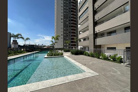 Apartamento à venda com 80m², 3 quartos e 2 vagas Apartamento à venda com 80m², 3 quartos e 2 vagasÁrea comum - Piscina