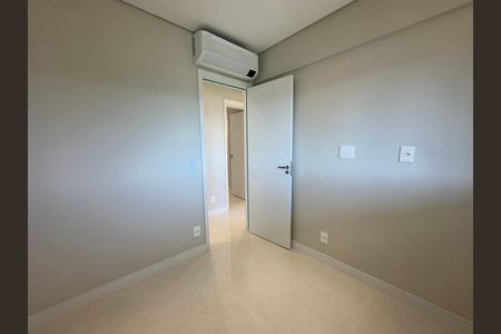 Apartamento à venda com 80m², 3 quartos e 2 vagas Apartamento à venda com 80m², 3 quartos e 2 vagasQuarto 1
