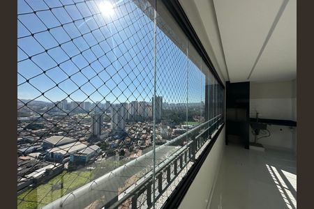 Apartamento à venda com 80m², 3 quartos e 2 vagas Apartamento à venda com 80m², 3 quartos e 2 vagasVaranda da Sala