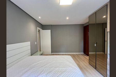 Apartamento para alugar com 171m², 3 quartos e 2 vagas Apartamento para alugar com 171m², 3 quartos e 2 vagasSuíte 3