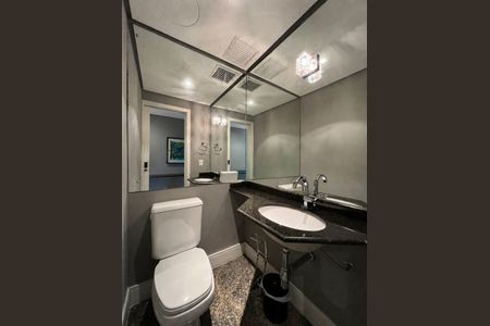 Banheiro 3 de apartamento para alugar com 3 quartos, 171m² em Moinhos de Vento, Porto Alegre