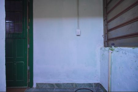 Casa para alugar com 60m², 1 quarto e 1 vagaÁrea de Serviço