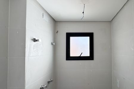 Apartamento à venda com 67m², 2 quartos e 1 vaga Apartamento à venda com 67m², 2 quartos e 1 vagaBanheiro Social