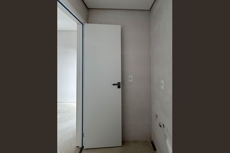 Apartamento à venda com 67m², 2 quartos e 1 vaga Apartamento à venda com 67m², 2 quartos e 1 vagaBanheiro - Suíte
