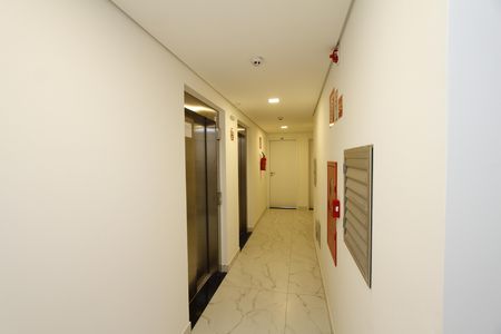 ELEVADOR de kitnet/studio à venda com 1 quarto, 43m² em Barro Preto, Belo Horizonte
