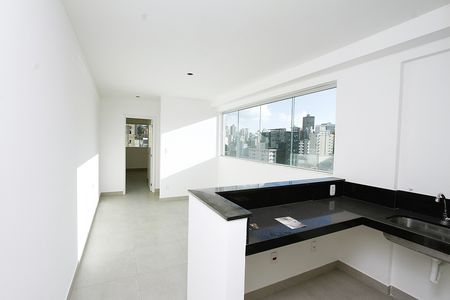 Studio à venda com 43m², 1 quarto e 1 vagaSala