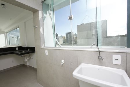 Cozinha e Área de Serviço de kitnet/studio à venda com 1 quarto, 43m² em Barro Preto, Belo Horizonte