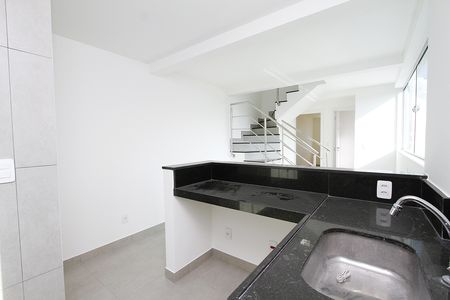 Cozinha de apartamento à venda com 2 quartos, 78m² em Barro Preto, Belo Horizonte