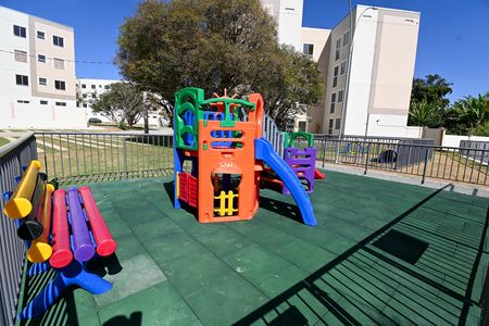 Apartamento para alugar com 55m², 2 quartos e 2 vagas Apartamento para alugar com 55m², 2 quartos e 2 vagasÁrea comum - Playground
