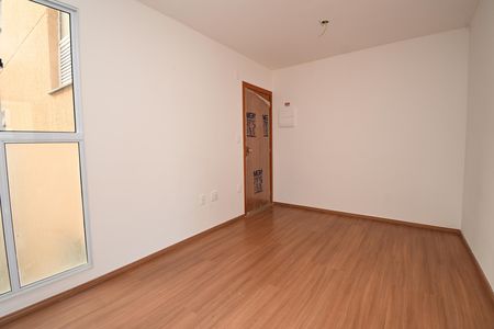 Sala de apartamento para alugar com 2 quartos, 55m² em Praia, Contagem