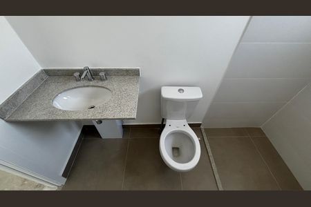 Apartamento à venda com 112m², 3 quartos e 3 vagas Apartamento à venda com 112m², 3 quartos e 3 vagasBanheiro da Suíte 1