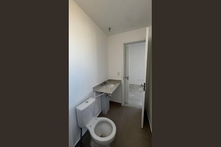 Apartamento à venda com 112m², 3 quartos e 3 vagas Apartamento à venda com 112m², 3 quartos e 3 vagasBanheiro da Suíte 2