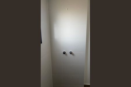 Apartamento à venda com 112m², 3 quartos e 3 vagas Apartamento à venda com 112m², 3 quartos e 3 vagasBanheiro da Suíte 1