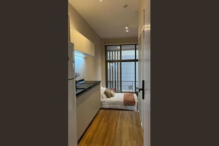 Apartamento à venda com 26m², 1 quarto e sem vaga Apartamento à venda com 26m², 1 quarto e sem vagaFoto 01