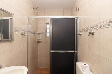 Banheiro social de casa à venda com 2 quartos, 70m² em Jardim Brasil (zona Norte), São Paulo