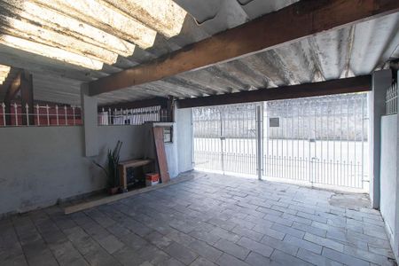Casa à venda com 70m², 2 quartos e 2 vagasGaragem