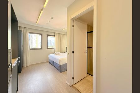 Cozinha de kitnet/studio para alugar com 1 quarto, 25m² em Santo Amaro, São Paulo