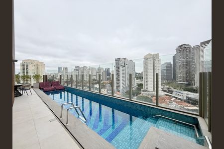 Studio para alugar com 25m², 1 quarto e sem vagaPiscina 