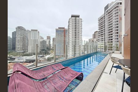 Studio para alugar com 25m², 1 quarto e sem vagaPiscina 