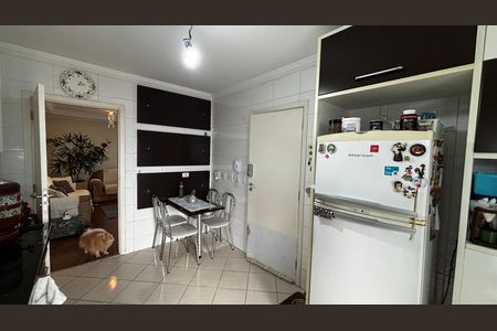 Apartamento à venda com 90m², 3 quartos e 2 vagas Apartamento à venda com 90m², 3 quartos e 2 vagasCozinha