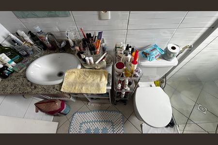 Apartamento à venda com 90m², 3 quartos e 2 vagas Apartamento à venda com 90m², 3 quartos e 2 vagasBanheiro da Suíte